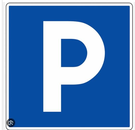 Paris 75018 - Rue Ordener - Ensemble d'emplacements parkings/box et de remises